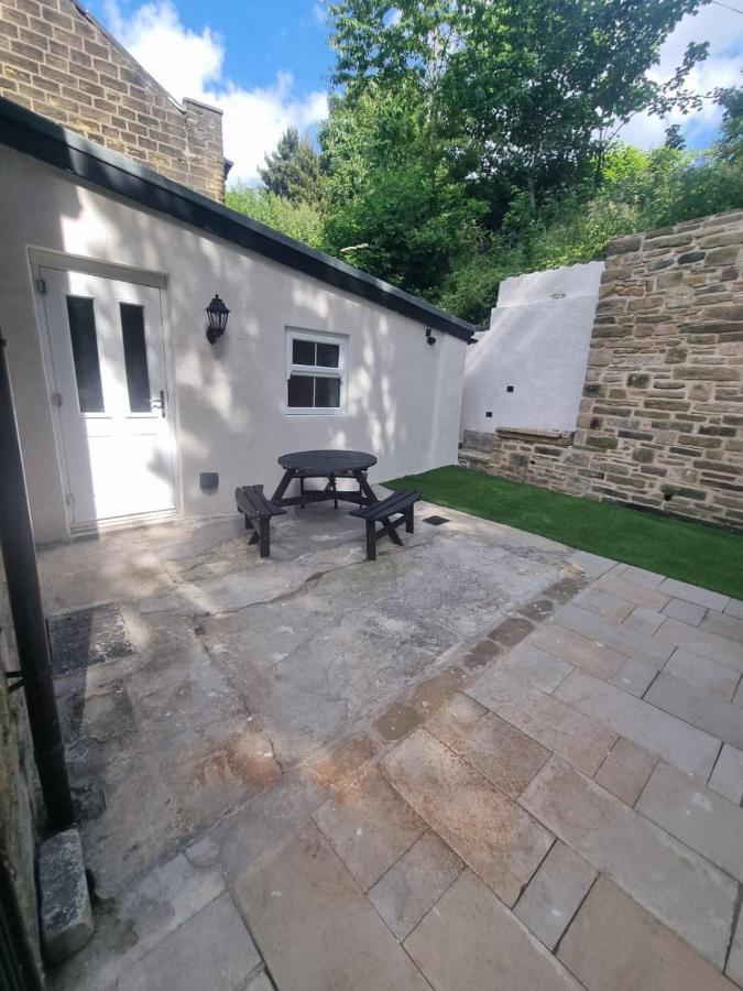 6 Dbl Bed, Central Huddersfield House Inc Parking Екстер'єр фото